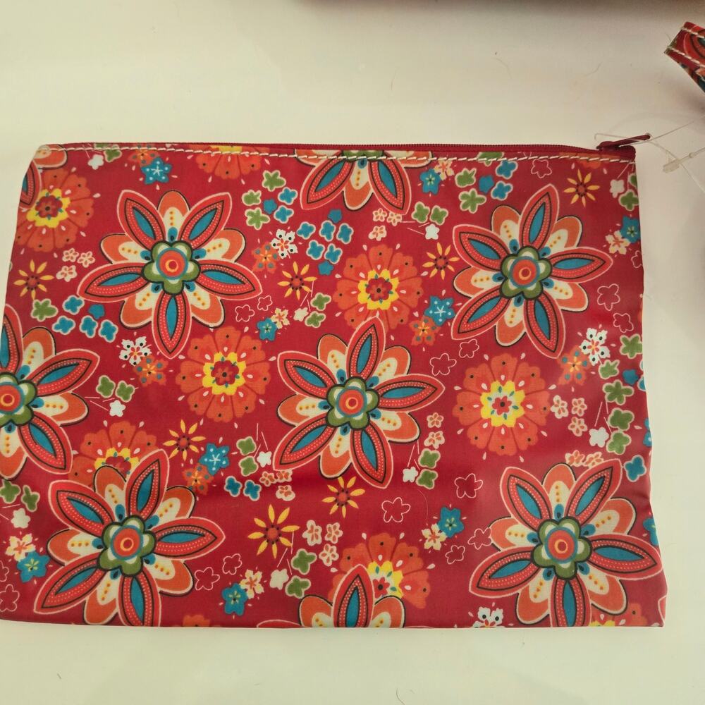 Kalencom NWT Red Primavera Floral Buckle Diaper Bag, Bottle Holder and Pouch - Picture 8 of 12